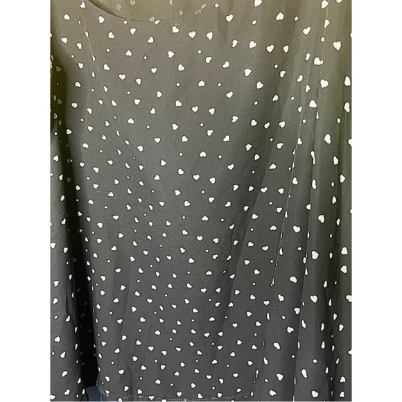 Torrid Size 3 layered heart detail tank - Picture 3 of 7